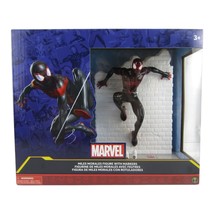 Disney Parks Marvel Spider Vs Miles Morales Figure Marker Set With Markers BN - £24.54 GBP