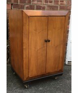 Vintage Mid Century  Furniture Cabinet PICKUP ONLY - $2,321.60 MXN