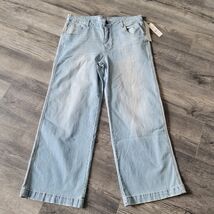 No Boundaries Wide Leg Blue Jeans Mid Rise Women’s Size 16 NWT Light Wash - $19.79