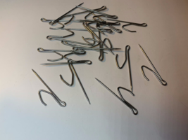 46 Curtain Hooks Metal Single Prongs Pinch Pleat Drapery Hook for Drapery Tapes - £3.28 GBP
