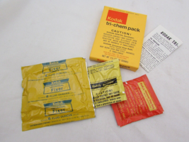 Lot of 3 NOS Kodak Tri-Chem Pack - Film Photography Developer, Stop Bath &amp; Fixer - £19.11 GBP