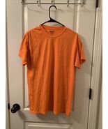 Gatorade T-Shirt Gildan Size Medium Men&#39;s Activewear Short Sleeve Orange - $27.96 CAD