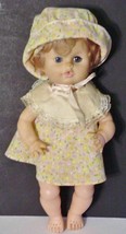 Eegee Doll w/ Eyelashes Drink Wet Dress &amp; Bonnet Rubber Molded Vtg Blonde Girl - £21.71 GBP