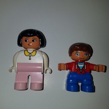 2 Lego Duplo Figures Lot Woman White Pink Yellow Black Boy Blue Red Brown Hair - £11.83 GBP