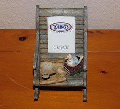 Young&#39;s Inc. Resin Rocking Chair Table Top Picture Frame - £15.32 GBP