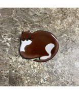 Fat Cat Brown Red &amp; White Colored Pin Brooch Gift For Cat Lover - $20.55 CAD