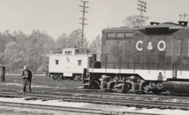 Chesapeake &amp; Ohio Railway Railroad CO C&amp;O #5942 GP9A Electromotive Photo Caboose - $9.49