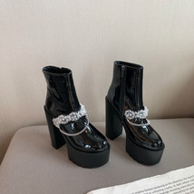 Winter Women Boots Fashion Round Toe Waterproof Platform Crystal Flower Chain Pa - £62.70 GBP