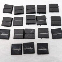 (18) Games Workshop 1985 20MM Black Bases With Center Slot - €18,78 EUR