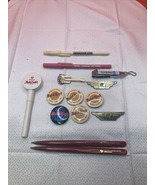 Travel Souvenirs Vintage Hard Rock Cafe Etc Lot 14 Items - $557.49 MXN