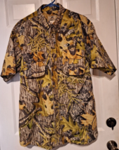 Mossy Oak Obsession Vented Button Up Shirt Mens Size M Camo Green - $15.52