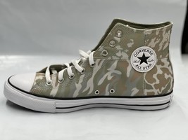 Converse Unisex Chuck Taylor All Star  A02568F Desert/Sand/Pale Putty/Camo - $940.05 MXN+