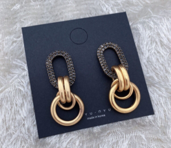 NYU NYU Gold and Black Earrings Drop **Made in Korea New - £7.49 GBP