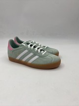 Adidas Gazelle Athletic Shoe Hazy Green White Pink Kids IG9152 Size 6.5-7 - £77.35 GBP