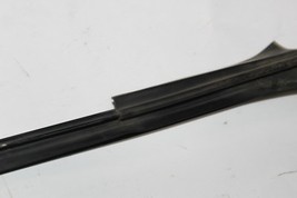 2005-2007 CADILLAC STS PASSENGER SIDE WINDOW TRIM WEATHER STRIP R2100 image 8