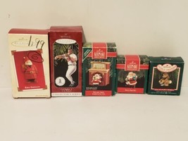 Lot Of 5 Vintage Hallmark Keepsake Ornaments /w Boxes Holiday Christmas - £20.00 GBP