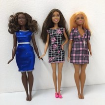 3 Barbie Curvy Fashionista Dolls - African American - £23.23 GBP