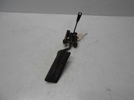 1996 Dodge Ram Van Gas Pedal Accelerator Pedal 52080000 - £112.11 GBP