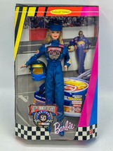 1998 NRFB NASCAR BARBIE 50th ANNIVERSARY COLLECTOR EDITION - $204.66 MXN