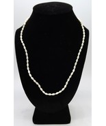 Vtg White Oval Barrel Mother Of Pearl Shell Beaded Necklace 20” - $371.09 MXN