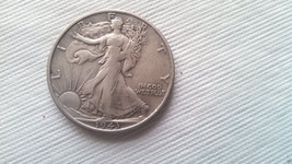 1943-S 50C Walking Liberty Half Dollar  20130338 - £18.40 GBP