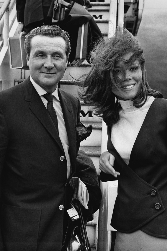 Primary image for Patrick Macnee and Diana Rigg in The Avengers Posing by Pan Am Aircraft London A