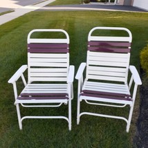 Pair of Matching Vinyl Straps Folding Beach Lawn Chairs Pool Camp White Purple - £48.03 GBP