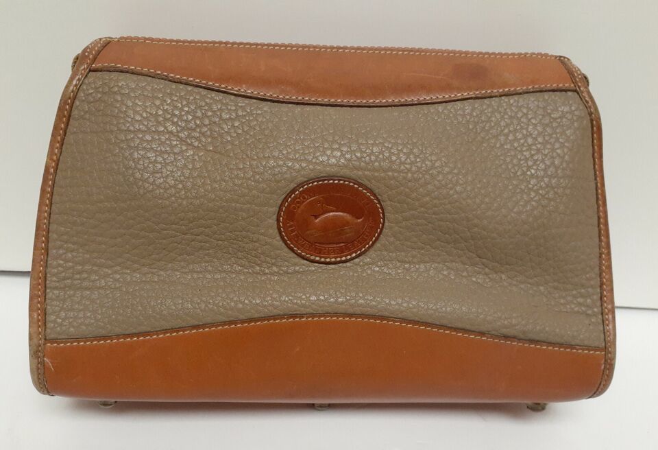 Primary image for VTG Dooney & Bourke R20 Bag Clutch Handbag Purse Brown Tan All-Weather Leather