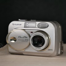 Fujifilm FinePix 2650 2MP Digital Camera - Metallic Silver *TESTED* W AA... - £27.25 GBP