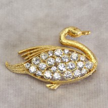 Brooch Crystal Gold Tone Swan Pin Costume Estate Jewelry Bling Bird - £12.29 GBP