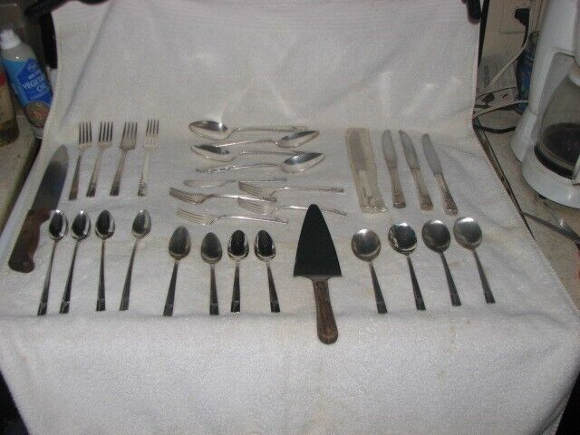 Set for 4 Oneida CAPRICE Nobility Silver Plate 1937 Silverware Flatware 31 Pc. - £31.55 GBP