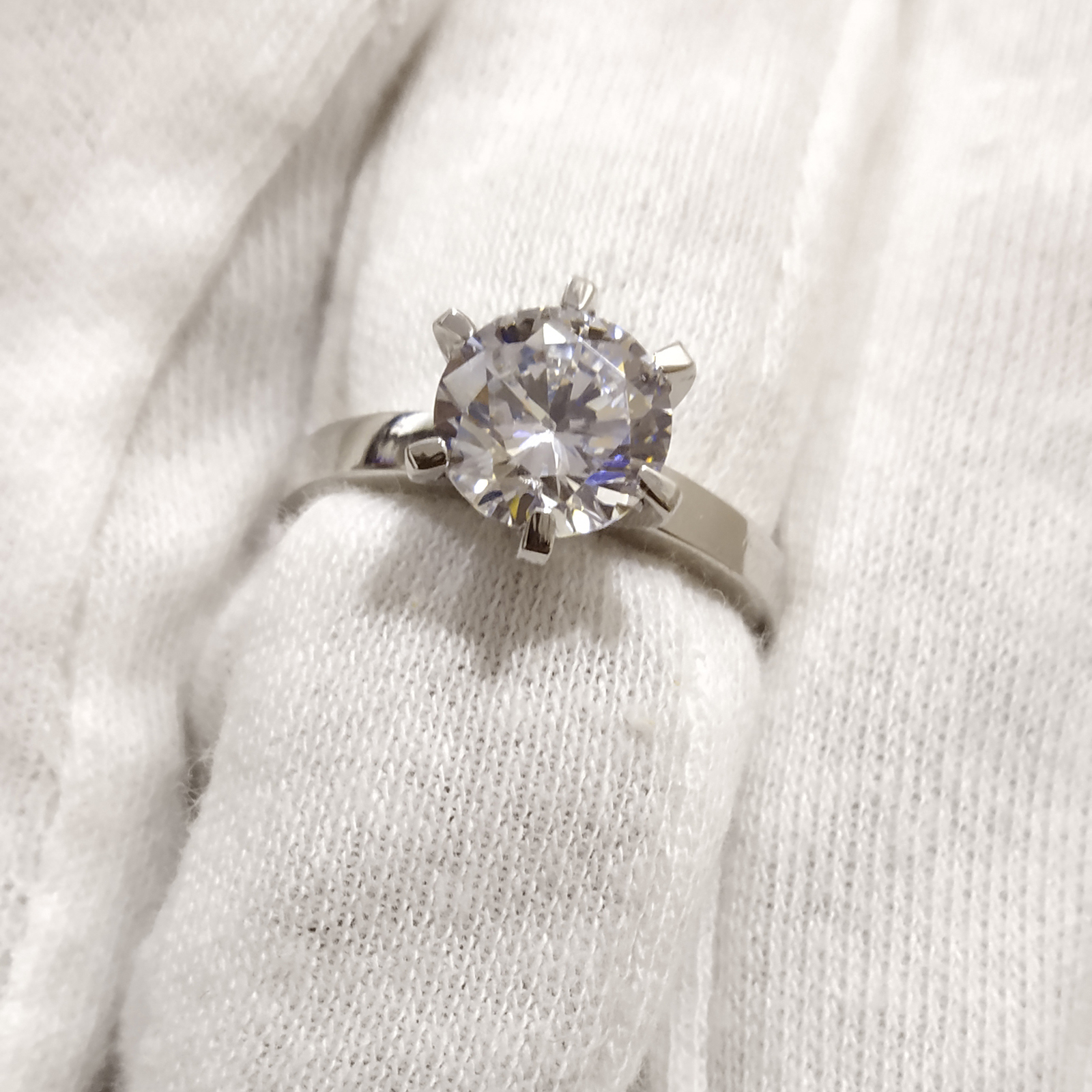 1.45Ct Round Cut White Diamond 925 Sterling Silver Solitaire Engagement Ring