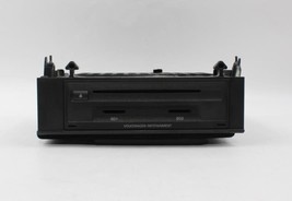 Audio Equipment Radio 2017 VOLKSWAGEN TOUAREG OEM #17136 - $12,636.87 MXN