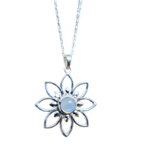 Moonstone Mandala Pendant Necklace 925 Sterling Silver Flower Bohemian Boxed - £39.98 GBP