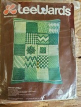 NEW Leewards Needlepoint Pillow Kit Learners 21 stitches 9x12 Green MCM - £15.55 GBP