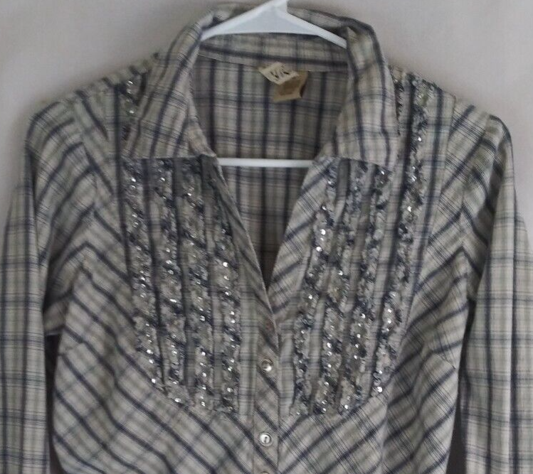 BKE Sequined Ruffled Gathered Roll Tab Long Sleeve Button Up Shirt Size Medium Item image 2