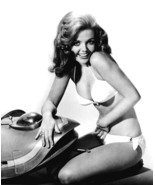 1968’s LAND OF THE GIANTS Deanna Lund bikini w/Spindrift model b/w 8x10 ... - $152.12 MXN