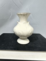 Vintage LENOX Porcelain Bud Vase w Ivory Elfin Leaf Pattern 24K Gold Trim 4.5” - £7.77 GBP