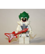 PLTOYS Joker Rock Star Batman Exclusive Minifigure - $110.57 MXN