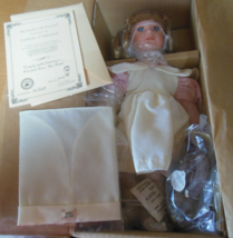 Boyds Yesterday&#39;s Child Doll 12.5&quot; Candy W/Patience Friends Ease The Pain  #4831 - £94.84 GBP