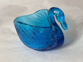 Vintage Blue Glass Swan Candy Trinket Dish - $10.00