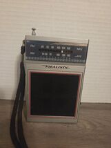 Realistic Hand Held Portable AM-FM Radio Shack - $121.59 MXN