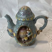 Vintage Easter Bunny Teapot Figurine Easter Egg Factory By Y &amp; M 1995 5.5&quot; Tall - £7.95 GBP