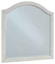 Robbinsdale - Antique White - Bedroom Mirror - Youth - $2,073.69 MXN