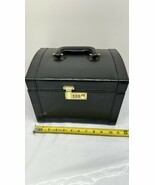 Genuine Bentony Square Soft Cover Hard Shell Combination Lock Box Black - $635.78 MXN