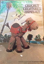 Vogart Crochet Creatures Kit Kangaroo &amp; Pup New in Box #3106 - £17.40 GBP