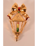 Vintage Gold tone Christmas Holiday Candle Lamp Lantern Pin Brooch Signe... - $26.89 CAD