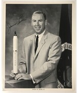 Jim Lovell Autographed NASA Vintage 8x10 Photo - $653.13 MXN