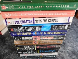 Sue Grafton lot of 11 Kinsey Millhone Series Mystery Paperbacks - £18.43 GBP