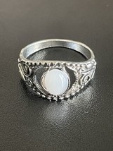 Vintage Opal Stone Silver Plated Woman Ring Size 8 - $7.92